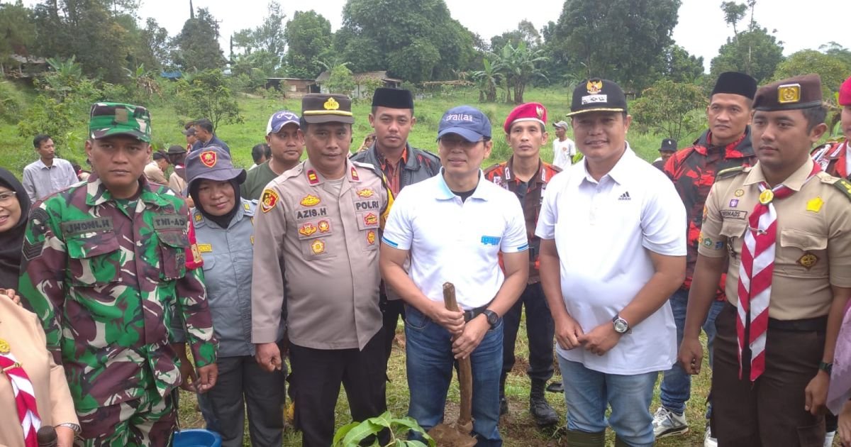 Bersama Pimpinan DPMPTSP dan Stakeholder Kecamatan Tamansari