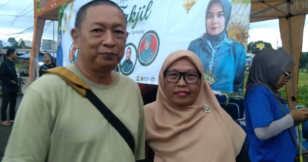 Gustami Komalasari Ketua harian UMKM PTB dan Herdynanto Kordinator UMKM PTB