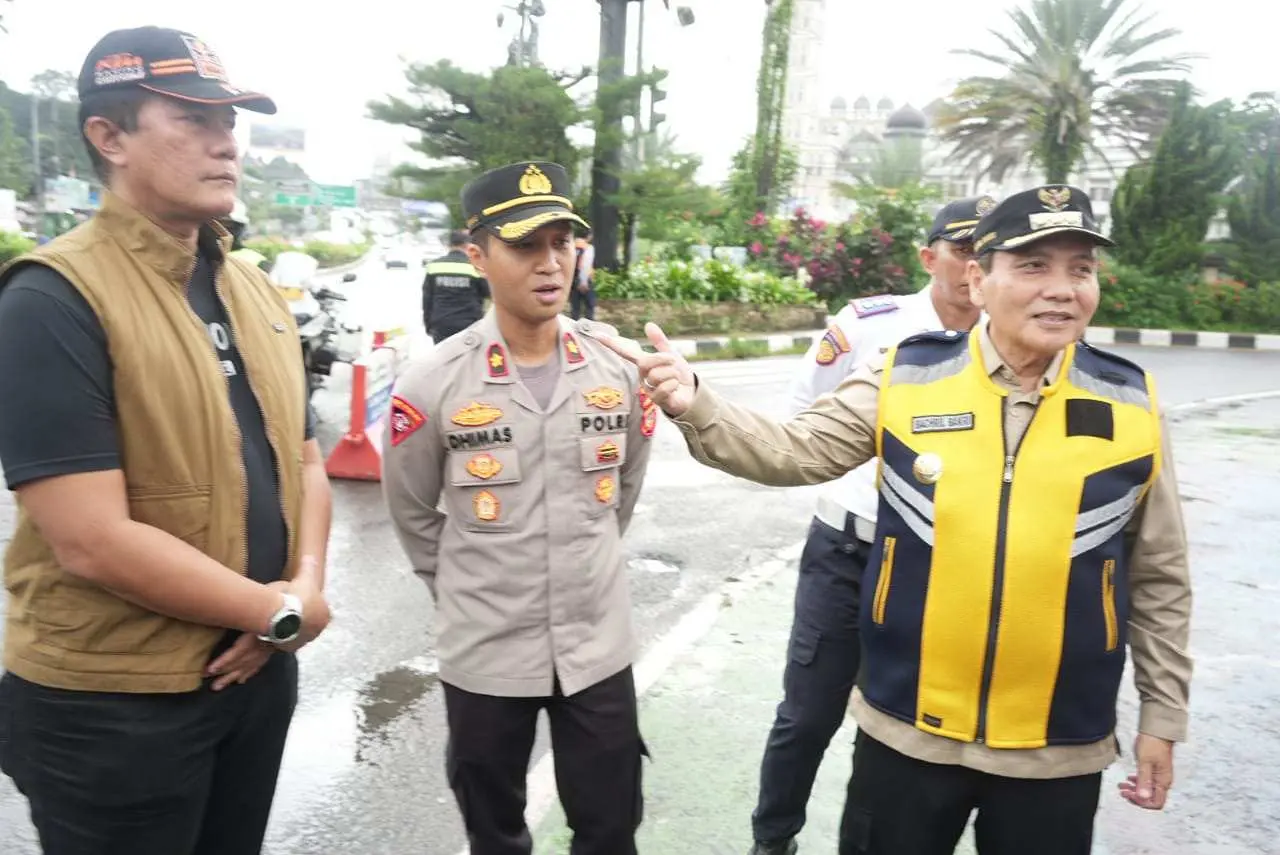 Pj. Bupati Bogor Lakukan Pemantauan Wisata Puncak