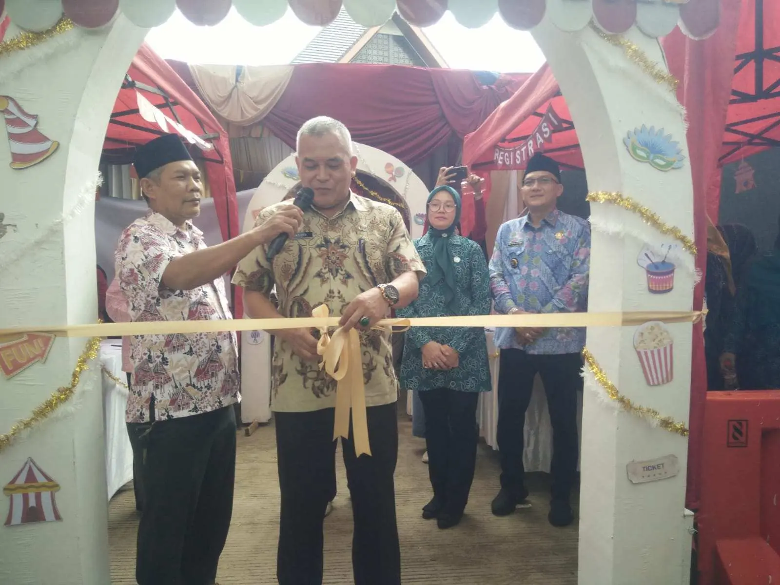 Kecamatan Leuwisadeng bersama Kemenkes gelar acara Semarak Gizi 2025