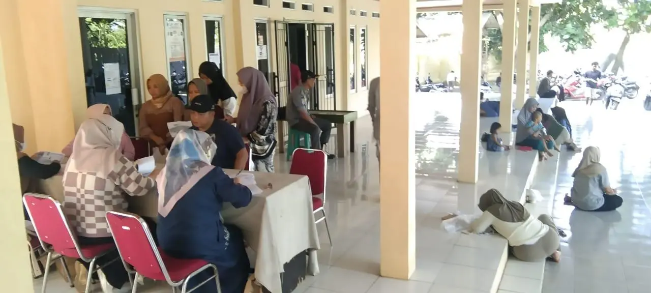 Warga Desa Kalisuren Sambut Baik Program Adminduk Melalui UPT dan Kecamatan