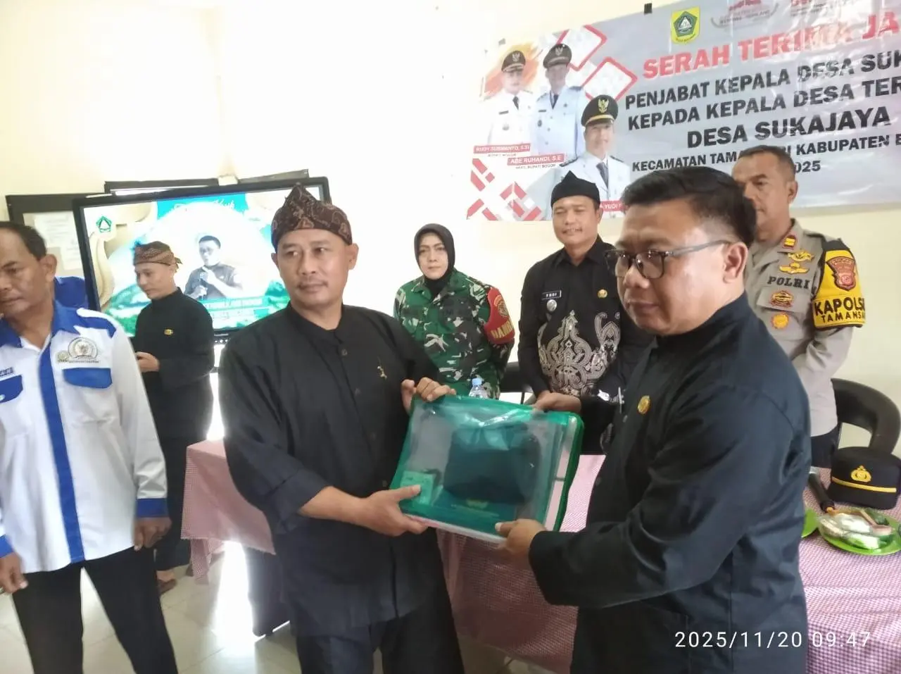 Sertijab Desa Sukajaya, Abo: Bersama Membangun Desa Dengan Merubah Pola Fikir Agar Lebih Maju