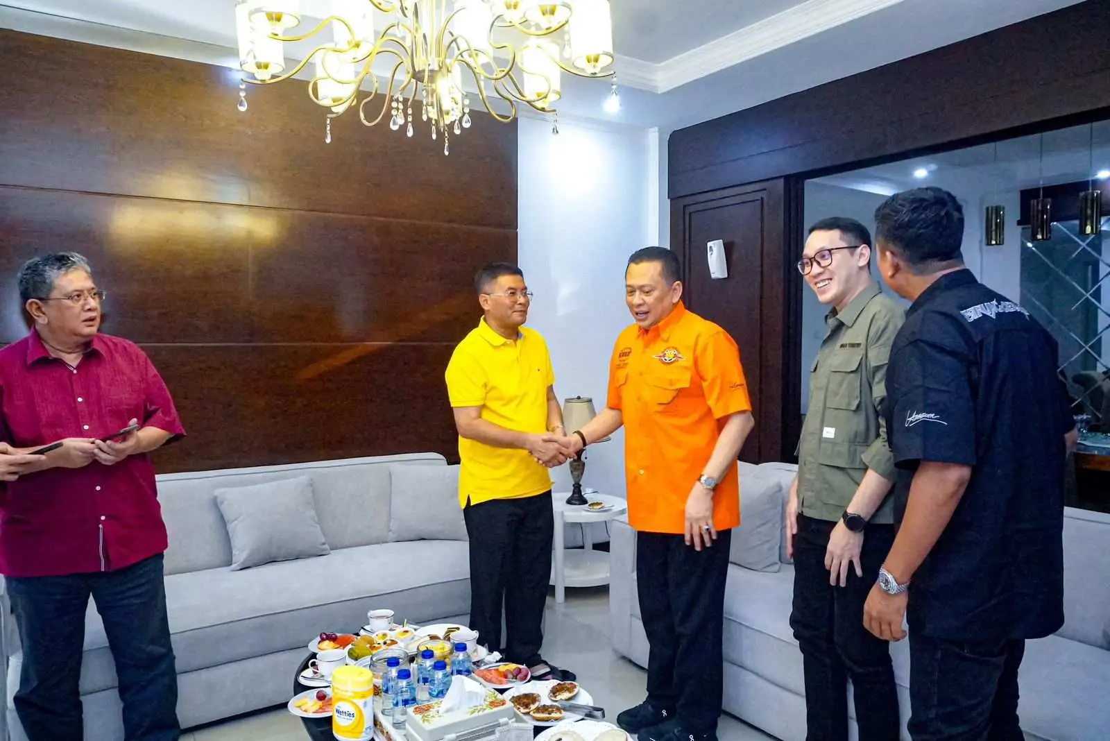 Bertemu Wakil Gubernur Jabar, Bamsoet Dukung Pemekaran Daerah Jawa Barat