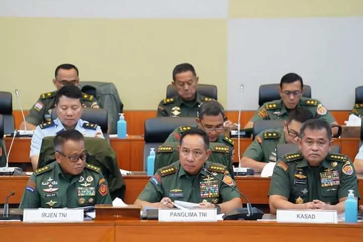 Panglima TNI, Jenderal Agus Subiyanto Hadiri Rapat Dengan Komisi I DPR RI, Bahas Revisi UU TNI