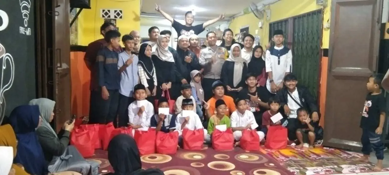 Jak Mania Bogor Borderland Sub. Korwil Bogor Gelar  Bukber  dan Santuni  14 Anak Yatim .