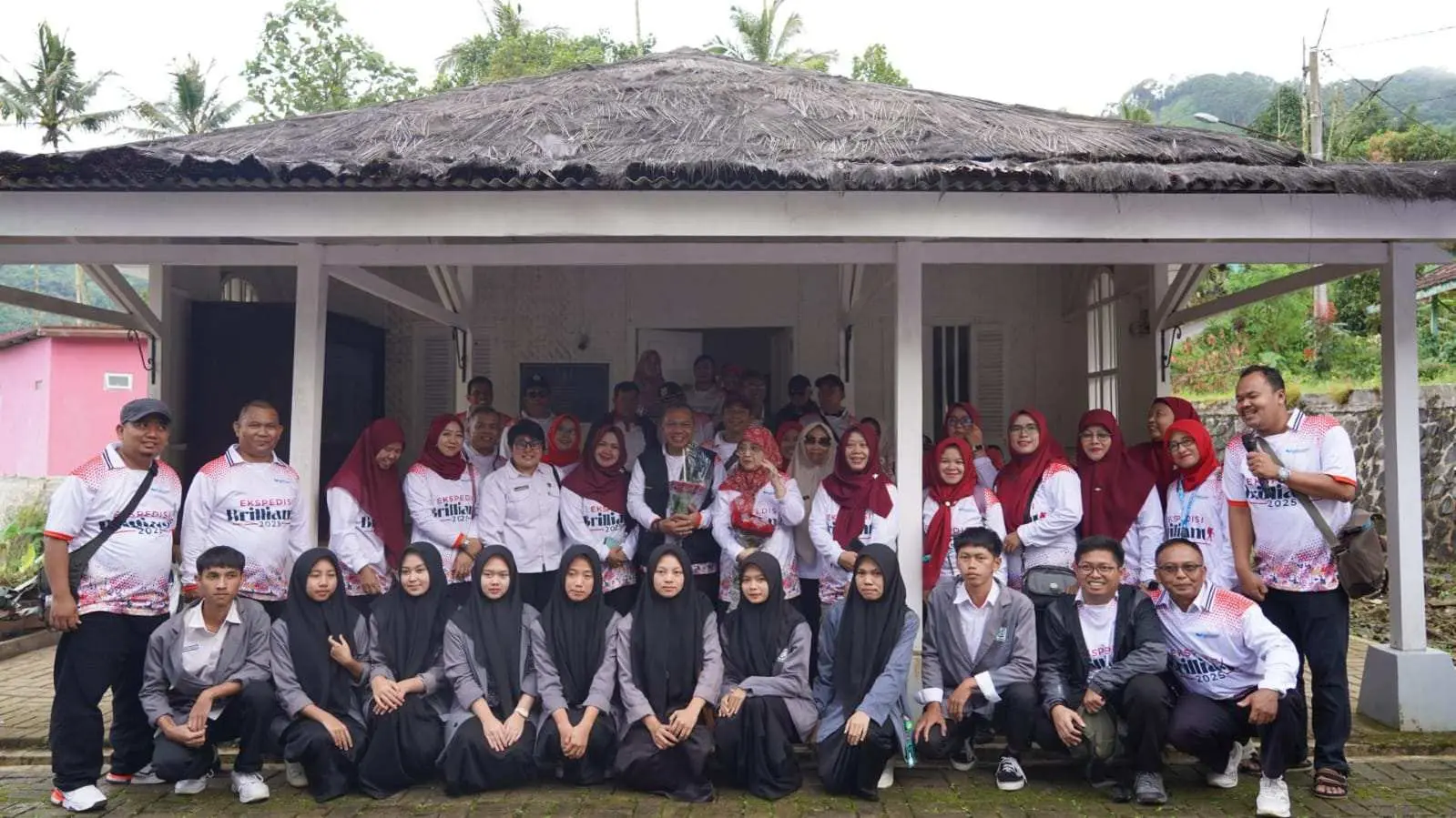 Disdik Kabupaten Bogor Resmi Menutup  Rangkaian Kegiatan Brilliant Expedition yang Diselenggarakan di Desa Malasari