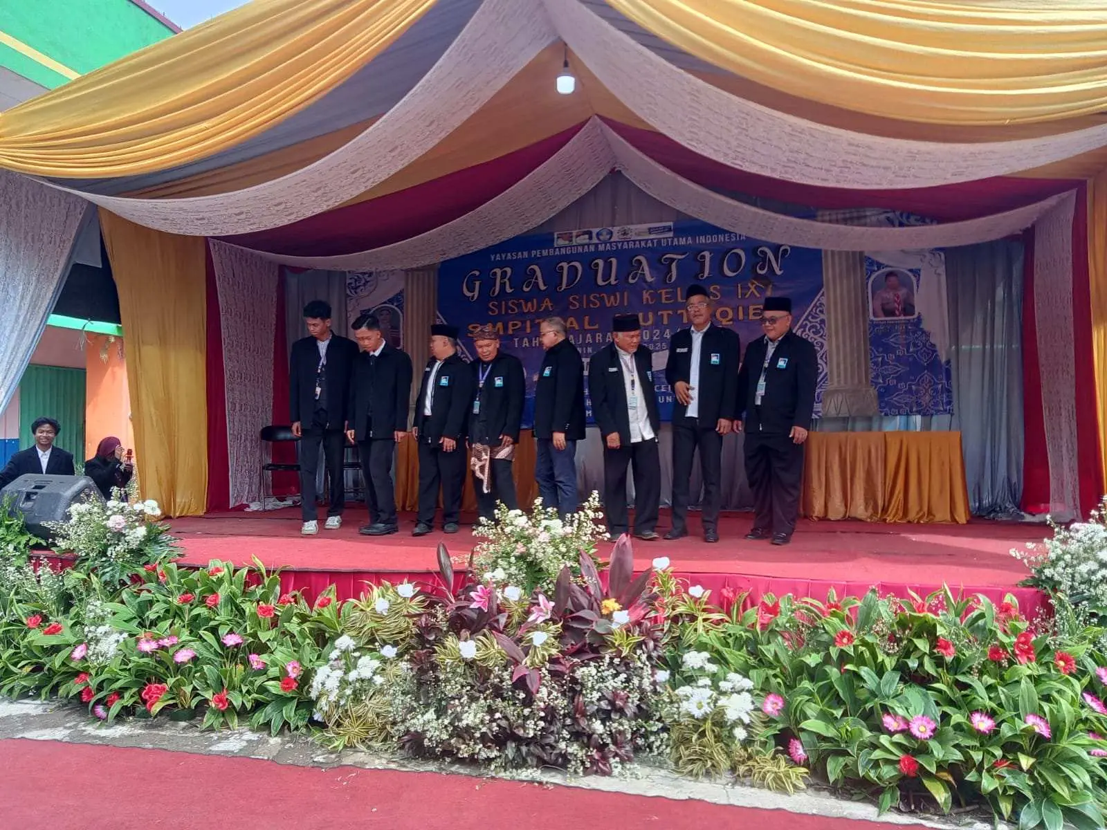 SMPIT Al-Muttaqien  Gelar Kelulusan Tahun Ajaran 2024/2025, 15 Siswa Berprestasi