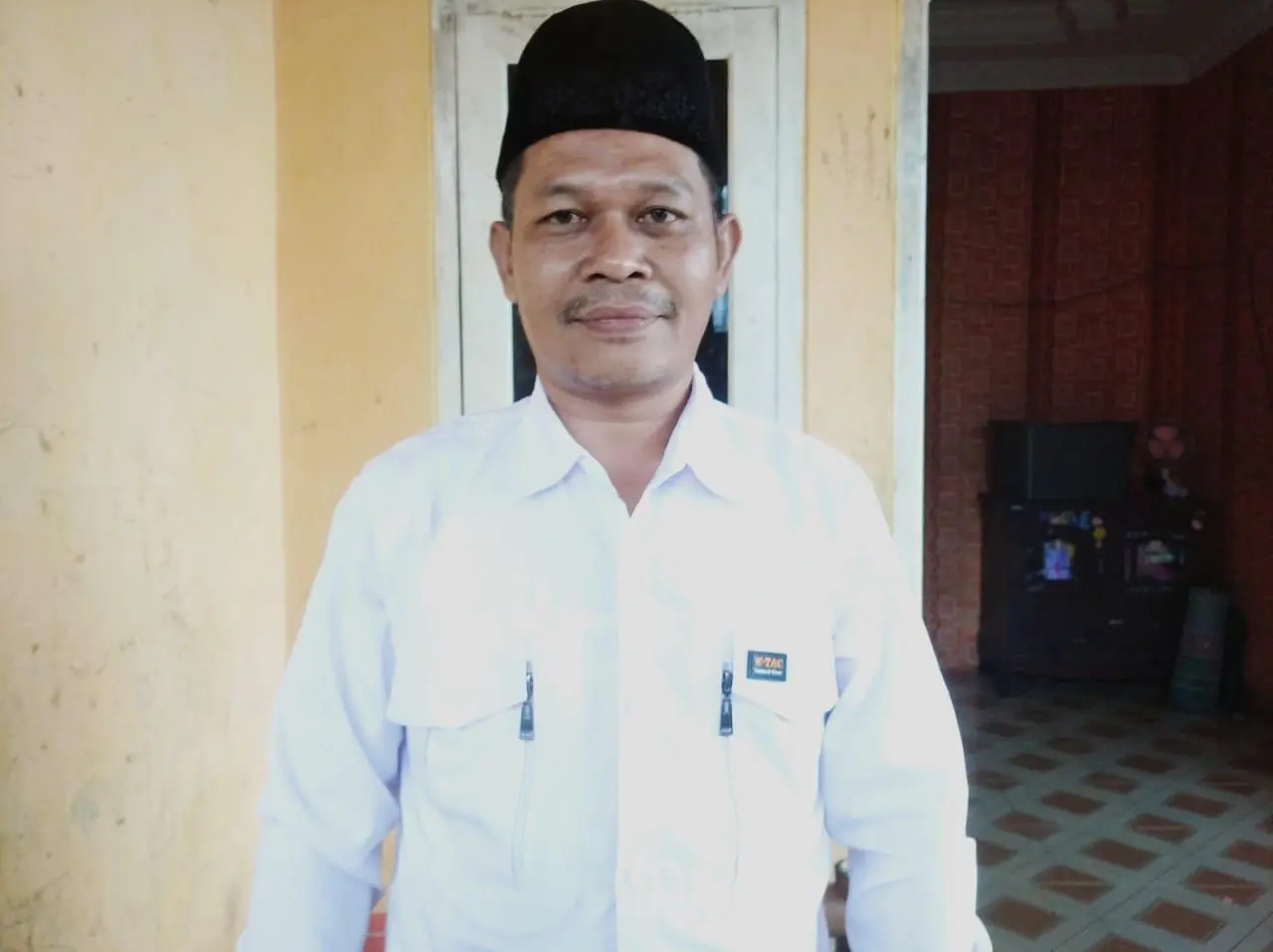 Calon PAW Desa Sukajaya, Dinar: Saya Berikan Simbol Desa Sukajaya Istimewa